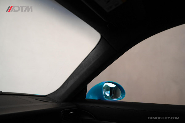 Porsche 911 3.0 Carrera GTS Miami Blue, Centerlock