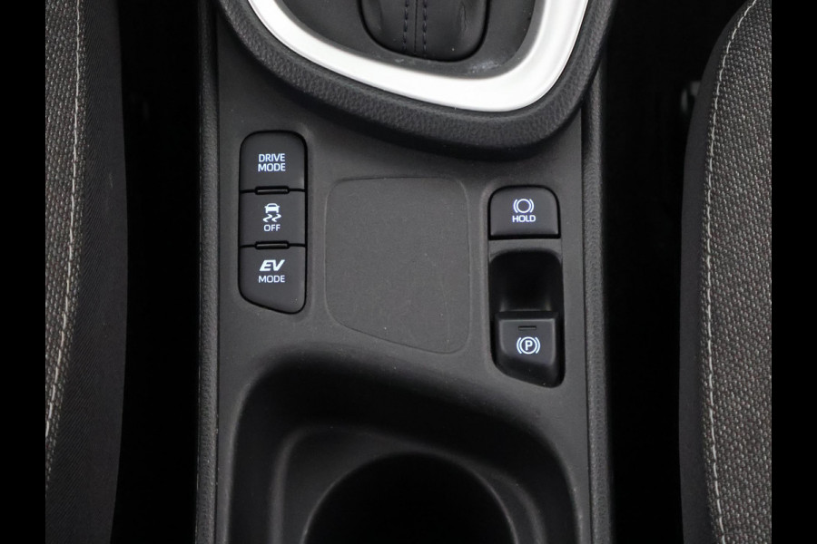 Toyota Yaris Cross 1.5 Hybrid 115 Dynamic Luxury | Stuur- & Stoelverwarming | Apple Carplay & AndroidAUTO | Camera |