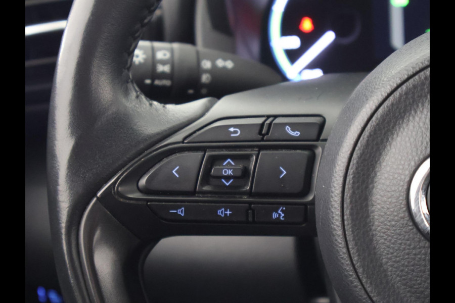Toyota Yaris Cross 1.5 Hybrid 115 Dynamic Luxury | Stuur- & Stoelverwarming | Apple Carplay & AndroidAUTO | Camera |