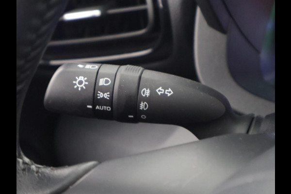 Toyota Yaris Cross 1.5 Hybrid 115 Dynamic Luxury | Stuur- & Stoelverwarming | Apple Carplay & AndroidAUTO | Camera |