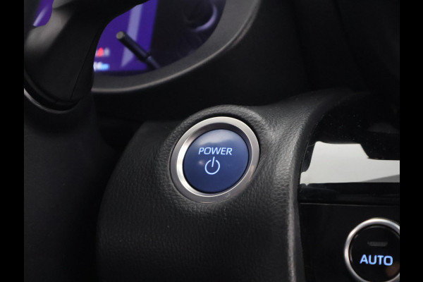 Toyota Yaris Cross 1.5 Hybrid 115 Dynamic Luxury | Stuur- & Stoelverwarming | Apple Carplay & AndroidAUTO | Camera |