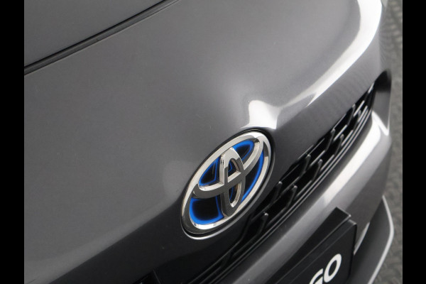 Toyota Yaris Cross 1.5 Hybrid 115 Dynamic Luxury | Stuur- & Stoelverwarming | Apple Carplay & AndroidAUTO | Camera |