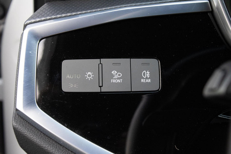 Audi Q3 Sportback 35 TFSI Sline 20 INCH CAMERA MATRIX KEYLESS SFEER