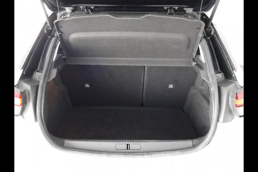 Opel Corsa 1.2 ELEGANCE BLACKLINE 1e EIG GARANTIE TOT 2030* APPLE CARPLAY & ANDRIOD AUTO . CRUISE CONTROL .