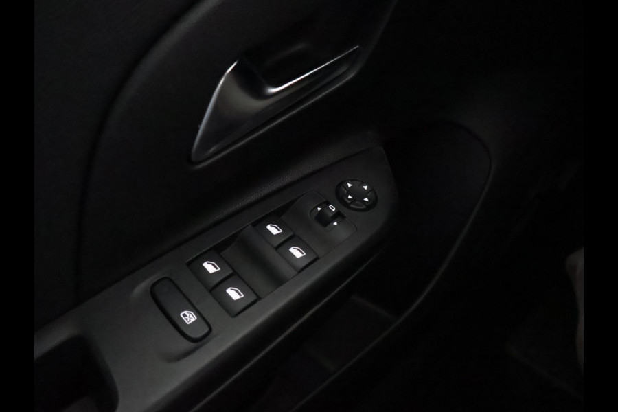 Opel Corsa 1.2 ELEGANCE BLACKLINE 1e EIG GARANTIE TOT 2030* APPLE CARPLAY & ANDRIOD AUTO . CRUISE CONTROL .