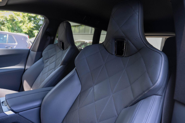 BMW iX xDrive M70 112 kWh | Suite Amido | Snelwegassistent* | 22 kW | 22'' 1027M | Harman/kardon