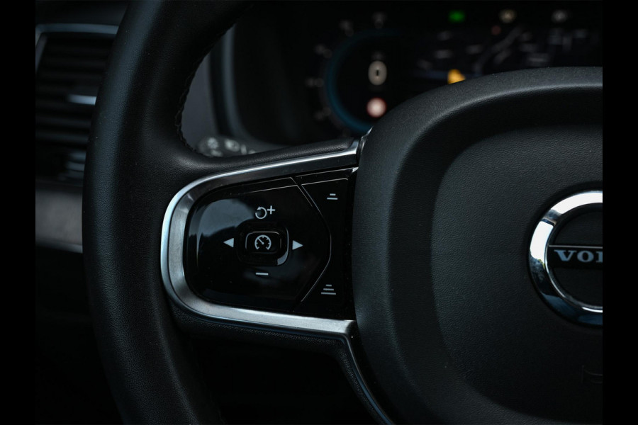 Volvo XC90 2.0 T8 Recharge AWD Ultimate Bright 7P. | Panoramadak | Pilot Assist | Harman/Kardon | Stoelverwarming + Ventilatie | HUD | Camera |