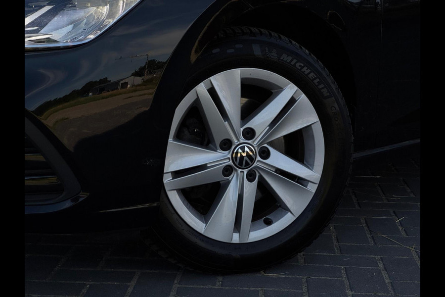 Volkswagen Golf Variant 1.0 eTSI Life Business AUTOMAAT|CLIMATE|LED|SPORTVELGEN