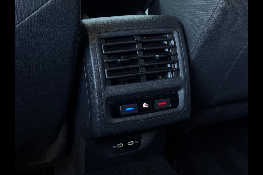 Volkswagen Golf Variant 1.0 eTSI Life Business AUTOMAAT|CLIMATE|LED|SPORTVELGEN