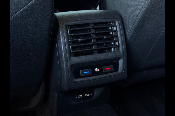 Volkswagen Golf Variant 1.0 eTSI Life Business AUTOMAAT|CLIMATE|LED|SPORTVELGEN