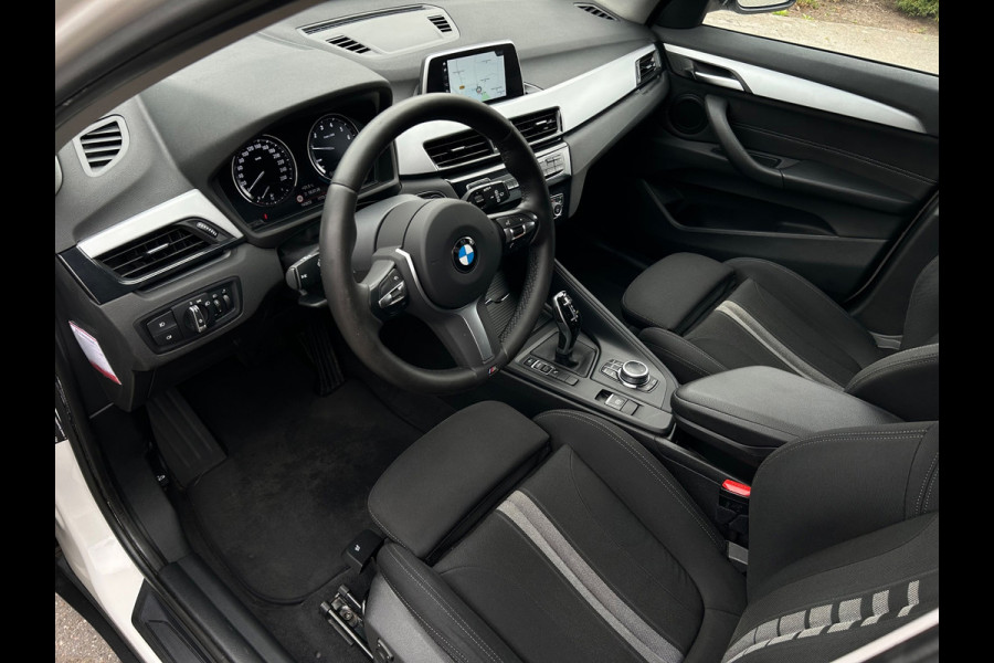 BMW X1 SDrive18i Sport-line