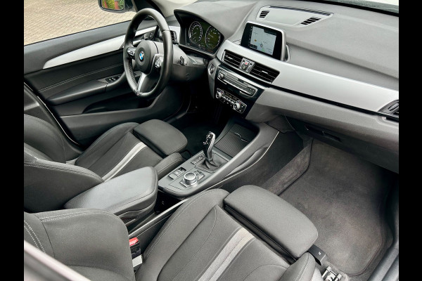 BMW X1 SDrive18i Sport-line
