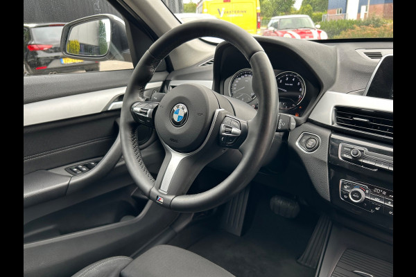 BMW X1 SDrive18i Sport-line