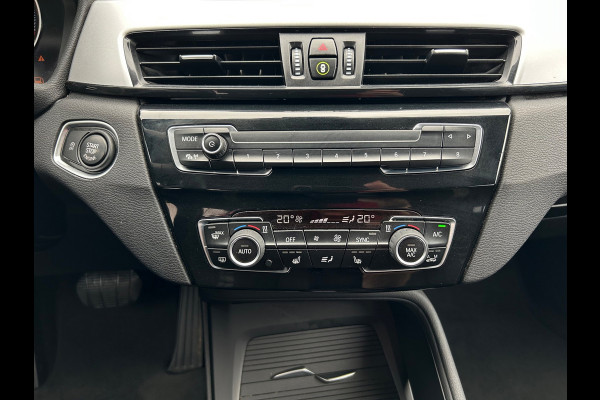 BMW X1 SDrive18i Sport-line