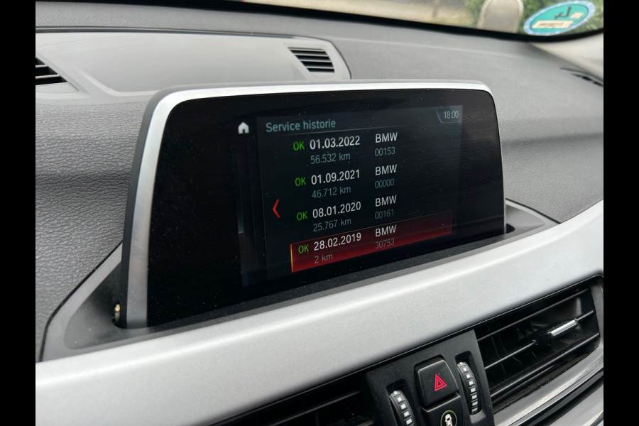BMW X1 SDrive18i Sport-line