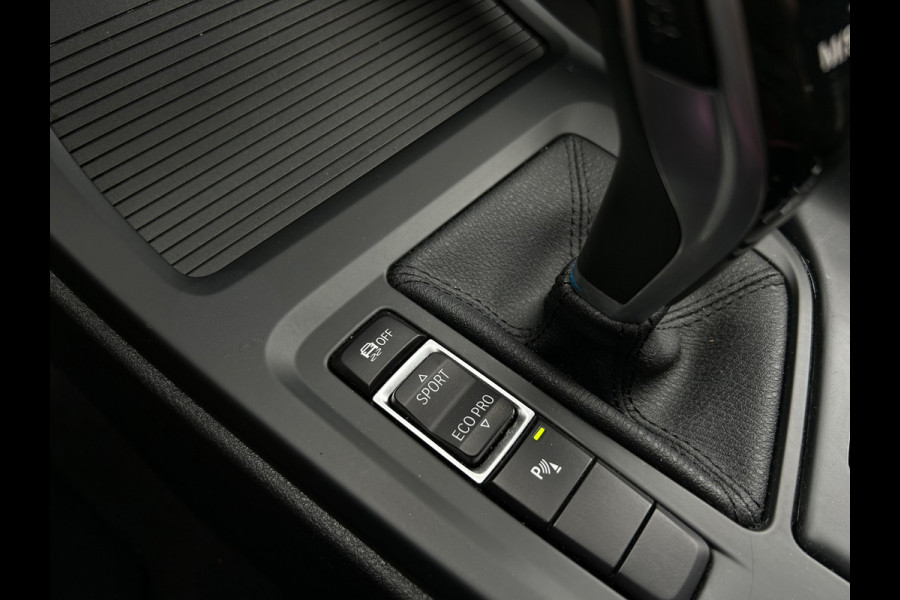 BMW X1 SDrive18i Sport-line