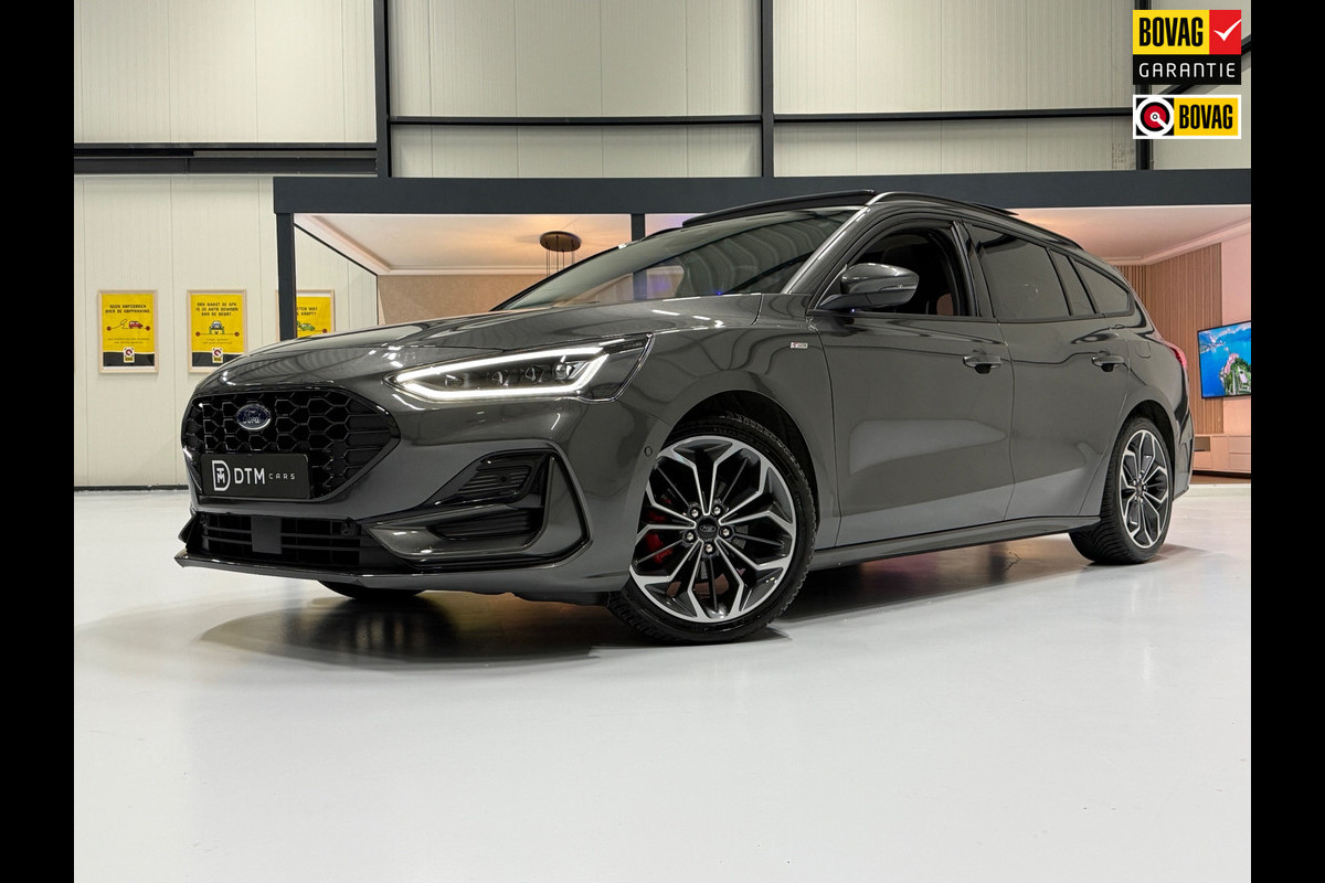 Ford Focus 155PK 1.0 EcoBoost Hybrid ST Line X |Pano |Trekhaak |Carbon |Facelift |Navi |Winterpakket| ACC