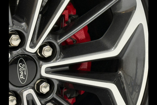 Ford Focus 155PK 1.0 EcoBoost Hybrid ST Line X |Pano |Trekhaak |Carbon |Facelift |Navi |Winterpakket| ACC