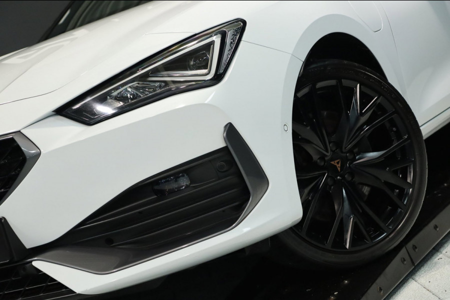 CUPRA Leon Sportstourer 1.4 e-Hybrid VZ Performance / ACC / KEYLESS / CAMERA / STUUR+STOELVERW