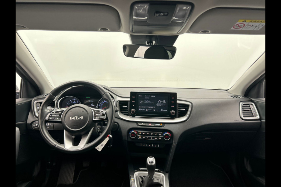 Kia Ceed Sportswagon 1.0 T-GDi DynamicLine | 1e Eigenaar | Carplay | Navigatie | Camera | Stoel/Stuur verwarming | Lane-assist |