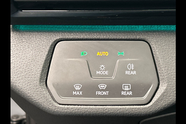 Volkswagen ID.4 Life 77 kWh SOH 93% | Trekhaak | Stoel/stuur verwarming | CarPlay | Adaptieve Cruise Control | Orgineel Nederlands