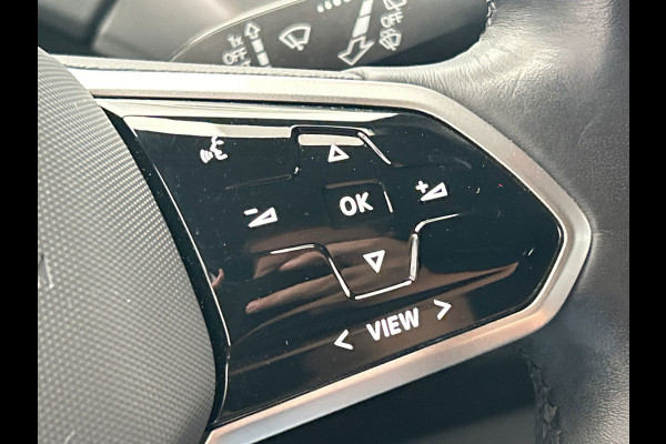 Volkswagen ID.4 Life 77 kWh SOH 93% | Trekhaak | Stoel/stuur verwarming | CarPlay | Adaptieve Cruise Control | Orgineel Nederlands