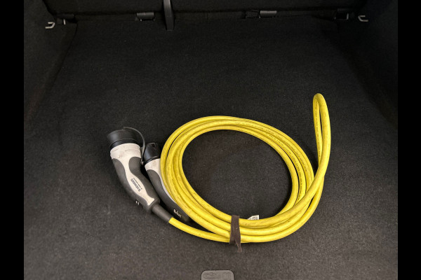 Volkswagen ID.4 Life 77 kWh SOH 93% | Trekhaak | Stoel/stuur verwarming | CarPlay | Adaptieve Cruise Control | Orgineel Nederlands