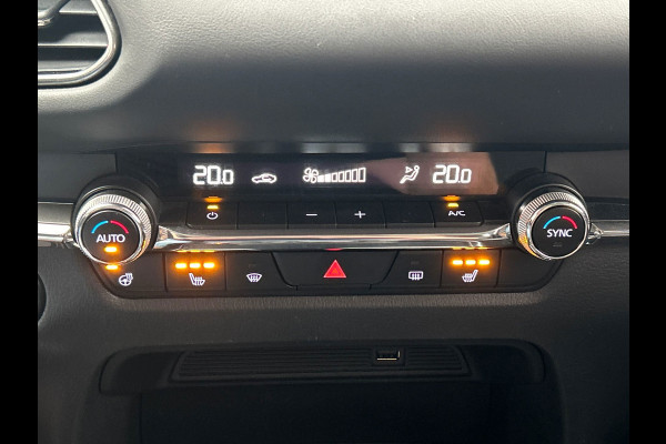Mazda CX-30 2.0 e-SkyActiv-X M Hybrid Comfort Head up display | Adaptieve cruise | Trekhaak | Camera Stoel/Stuur verwarming
