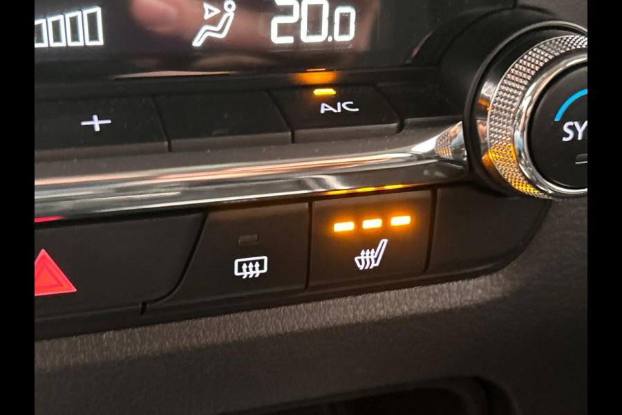 Mazda CX-30 2.0 e-SkyActiv-X M Hybrid Comfort Head up display | Adaptieve cruise | Trekhaak | Camera Stoel/Stuur verwarming