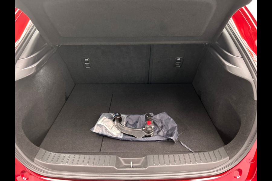 Mazda CX-30 2.0 e-SkyActiv-X M Hybrid Comfort Head up display | Adaptieve cruise | Trekhaak | Camera Stoel/Stuur verwarming