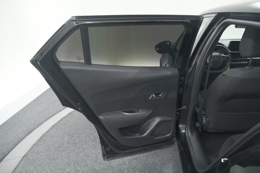 Peugeot 2008 PureTech 130 Active | Camera | Apple Carplay | Parkeersensoren | Stoelverwarming