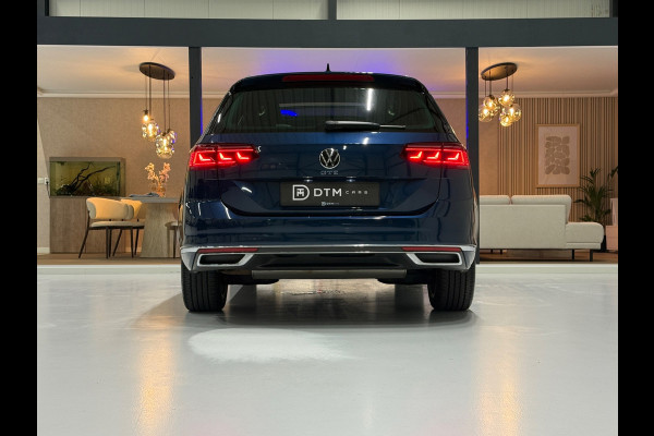 Volkswagen Passat Variant 1.4 TSI Hybride 218PK DSG|Pano|Trekhaak|IQ Lights|Adaptive cruise |Leder| Massage|Camera