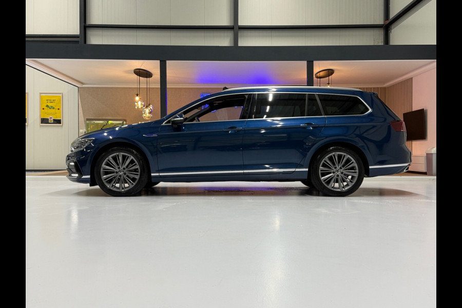 Volkswagen Passat Variant 1.4 TSI Hybride 218PK DSG|Pano|Trekhaak|IQ Lights|Adaptive cruise |Leder| Massage|Camera