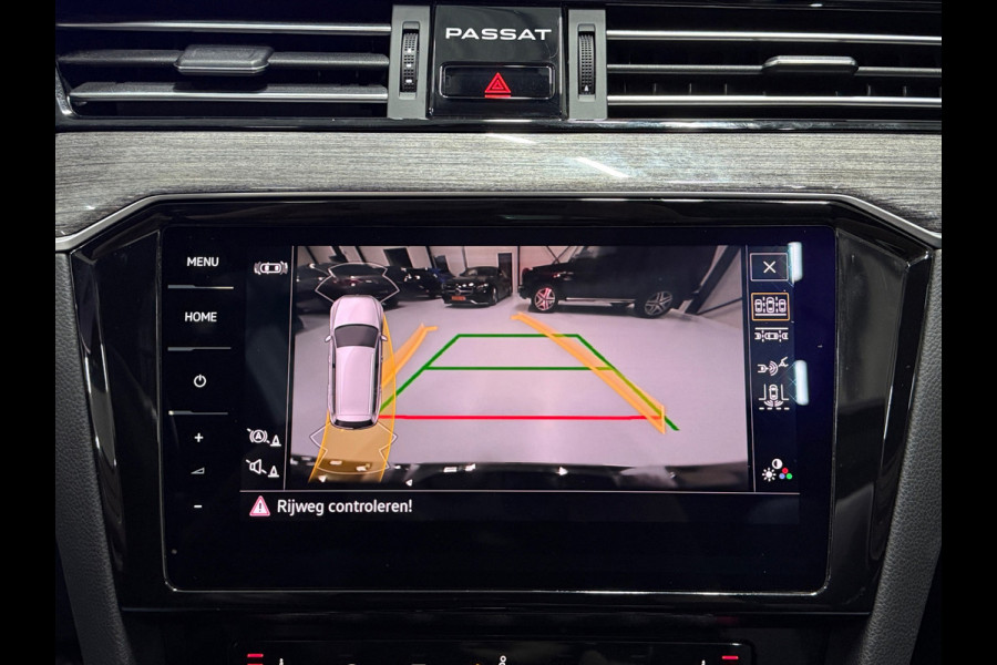 Volkswagen Passat Variant 1.4 TSI Hybride 218PK DSG|Pano|Trekhaak|IQ Lights|Adaptive cruise |Leder| Massage|Camera