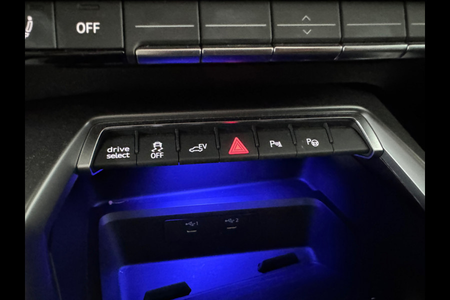 Audi A3 Sportback 45 TFSI e S Line Competition Pano|B&O|Keyless