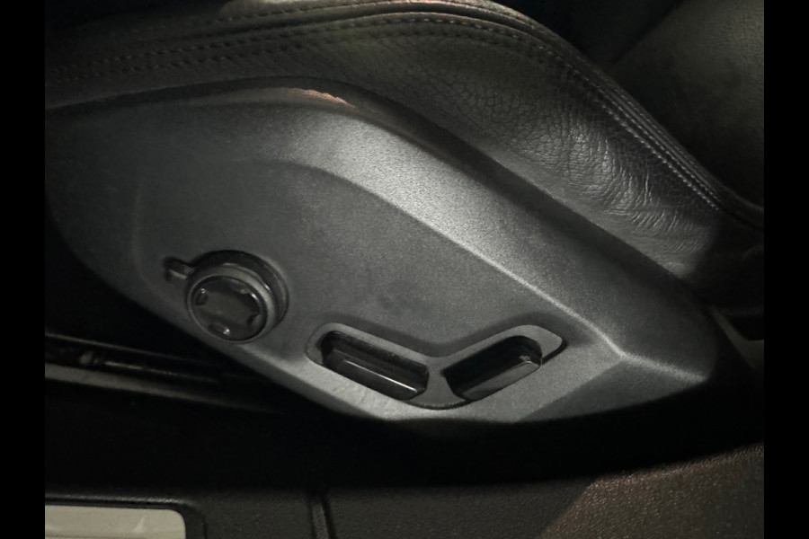 Volvo S60 2.0 T6 AWD Twin Engine R-Design Pano|Memory|Camera
