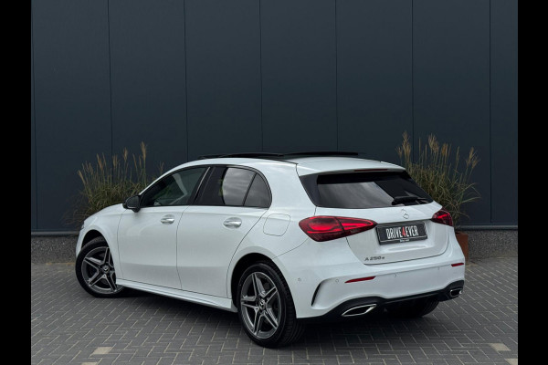 Mercedes-Benz A-Klasse 250 e AMG Line FULL PANO|WIDESCREEN|LEDER|SFEERVERLICHTING