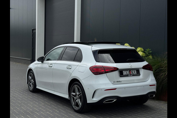 Mercedes-Benz A-Klasse 250 e AMG Line FULL PANO|WIDESCREEN|LEDER|SFEERVERLICHTING