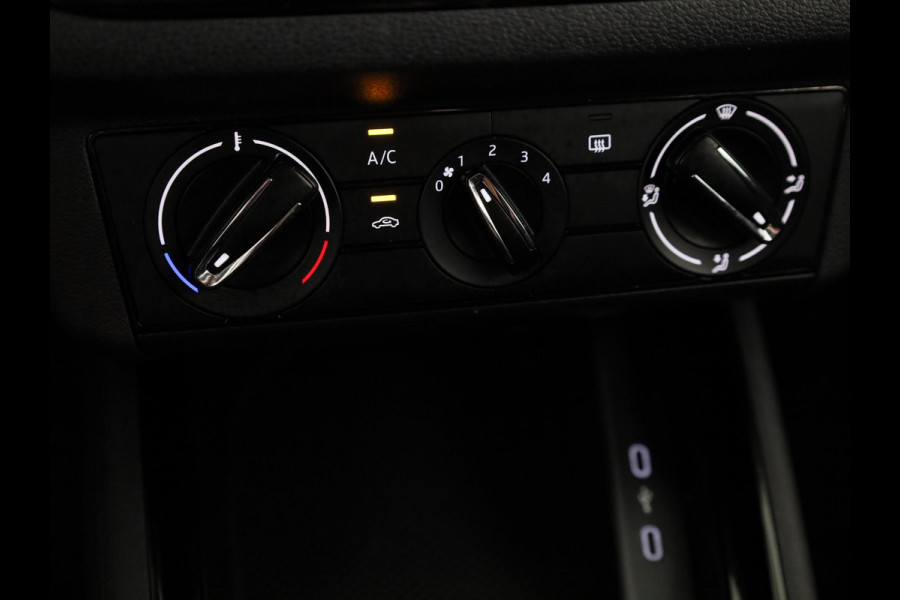 Škoda SCALA 1.0 TSI Ambition 110 pk | Navigatie via App | Parkeersensoren achter | Cruise control | LED koplampen | Apple Carplay/Android Auto |
