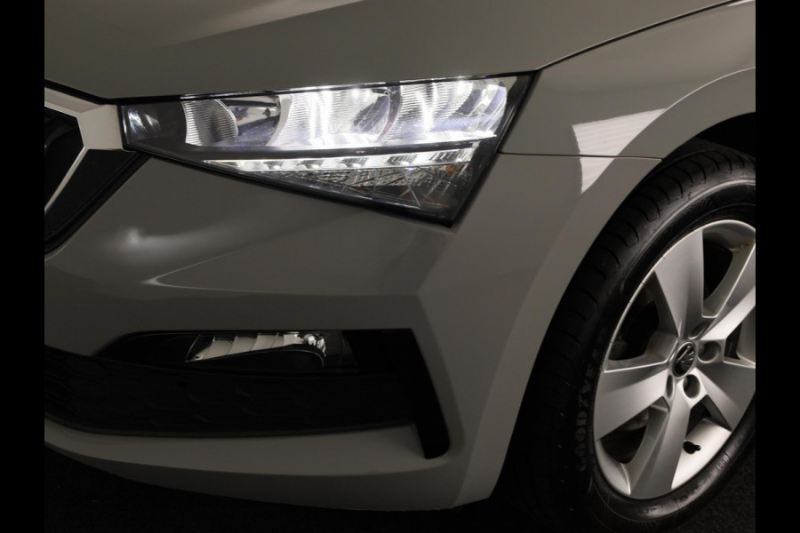 Škoda SCALA 1.0 TSI Ambition 110 pk | Navigatie via App | Parkeersensoren achter | Cruise control | LED koplampen | Apple Carplay/Android Auto |