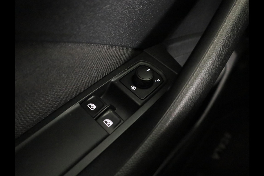 Škoda SCALA 1.0 TSI Ambition 110 pk | Navigatie via App | Parkeersensoren achter | Cruise control | LED koplampen | Apple Carplay/Android Auto |