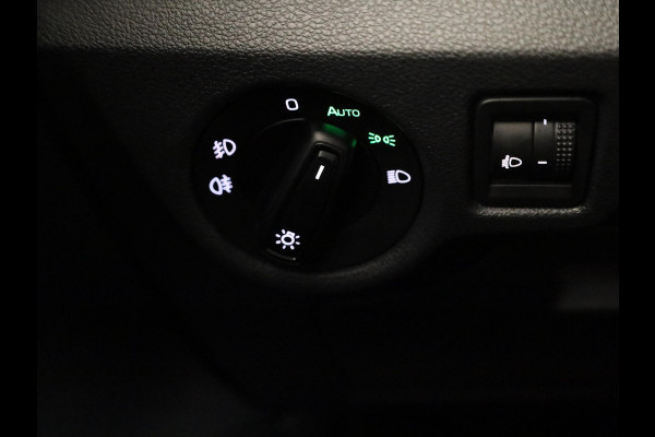 Škoda SCALA 1.0 TSI Ambition 110 pk | Navigatie via App | Parkeersensoren achter | Cruise control | LED koplampen | Apple Carplay/Android Auto |