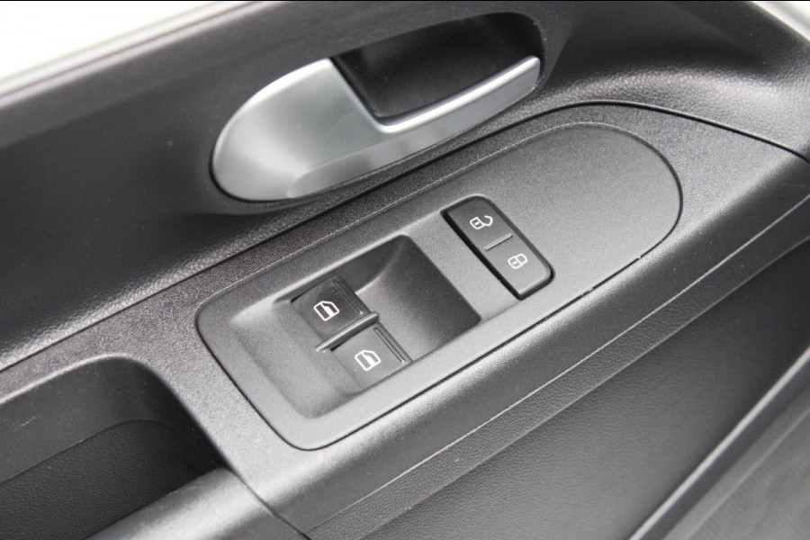 Volkswagen up! 1.0 BMT move up!|Camera|PDC|Cruise|Airco|Nap