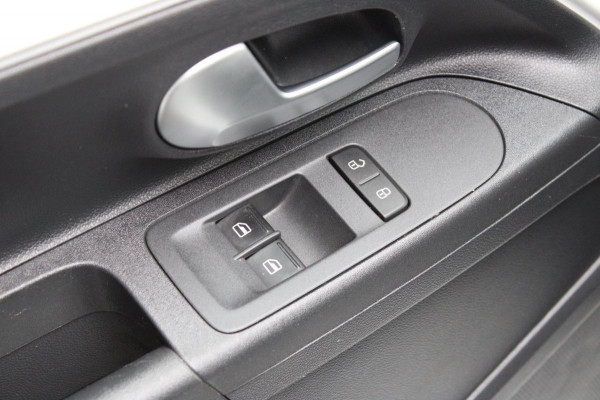 Volkswagen up! 1.0 BMT move up!|Camera|PDC|Cruise|Airco|Nap