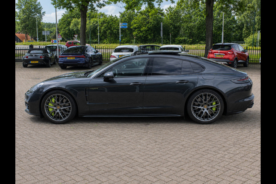 Porsche Panamera 4.0 Turbo S E-Hybrid / Panoramadak / 360Camera / Achterasbesturing / Nachtzicht / Softclose / 21'' / Sportuitlaat / Matrix LED / Carbon intr. / Bose / Sportdesign / Volleder / Dodehoek / DAB / ACC