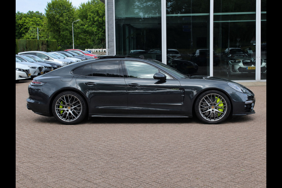 Porsche Panamera 4.0 Turbo S E-Hybrid / Panoramadak / 360Camera / Achterasbesturing / Nachtzicht / Softclose / 21'' / Sportuitlaat / Matrix LED / Carbon intr. / Bose / Sportdesign / Volleder / Dodehoek / DAB / ACC
