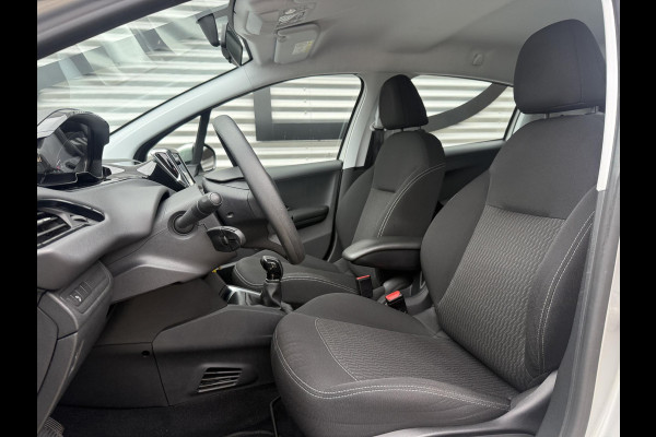 Peugeot 208 1.2 PureTech Blue Lion 2e Eigenaar|Carplay|Cruise|PDC|Navi|Airco|Elek ramen|N.A.P|D-Riem v.v. in 2024| APK tot 07-2027