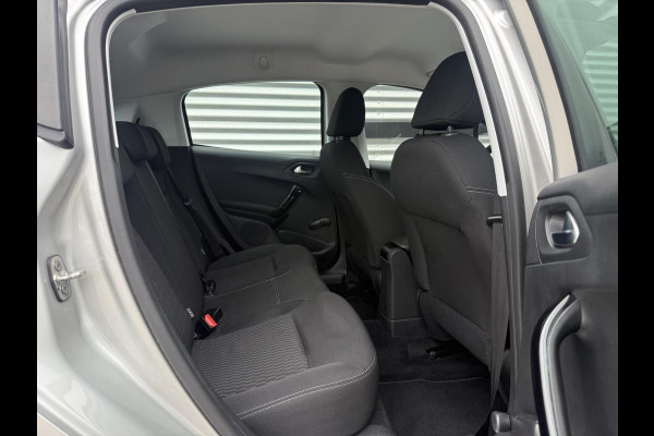 Peugeot 208 1.2 PureTech Blue Lion 2e Eigenaar|Carplay|Cruise|PDC|Navi|Airco|Elek ramen|N.A.P|D-Riem v.v. in 2024| APK tot 07-2027