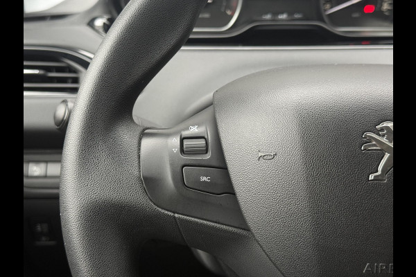 Peugeot 208 1.2 PureTech Blue Lion 2e Eigenaar|Carplay|Cruise|PDC|Navi|Airco|Elek ramen|N.A.P|D-Riem v.v. in 2024| APK tot 07-2027