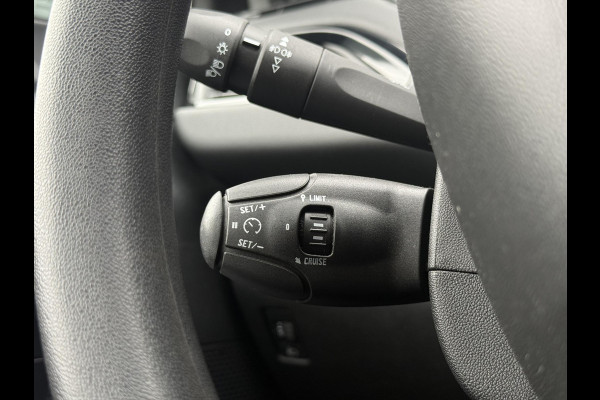 Peugeot 208 1.2 PureTech Blue Lion 2e Eigenaar|Carplay|Cruise|PDC|Navi|Airco|Elek ramen|N.A.P|D-Riem v.v. in 2024| APK tot 07-2027